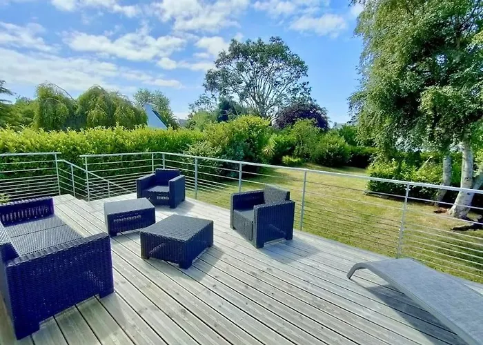 Maison Avec Jardin Proche Du Centre Et Des Plages