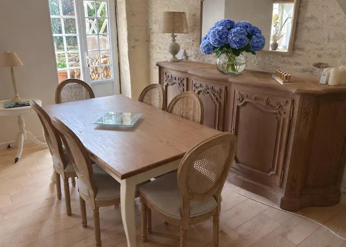 Maison Bleue